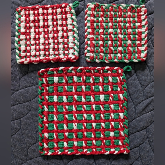 Handmade Trivet/Potholder Set, NEW - Picture 1 of 2